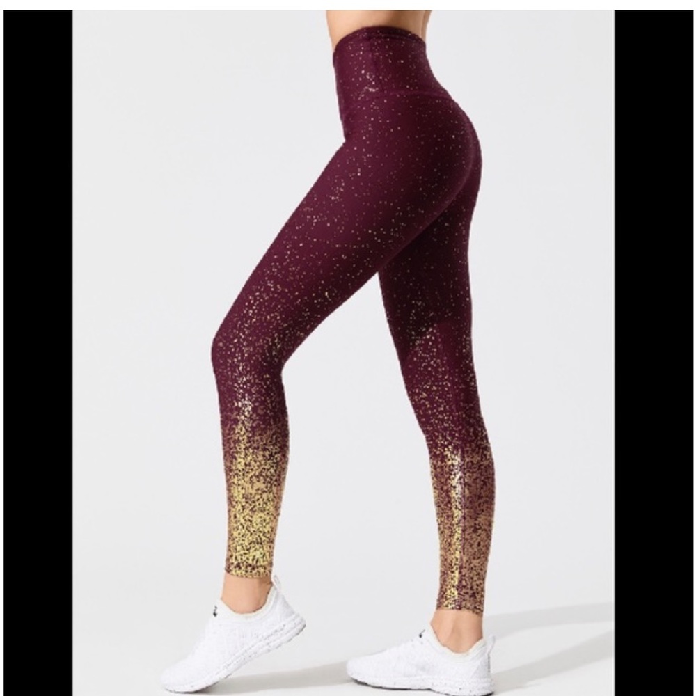 NEW BEYOND YOGA ALLOY OMBRÉ RED AND GOLD LEGGINGS